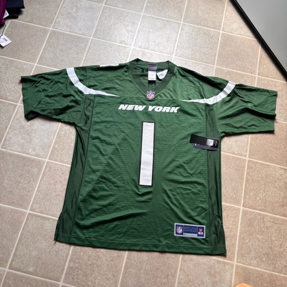 Green New York Football Jersey - Picture 1 of 7